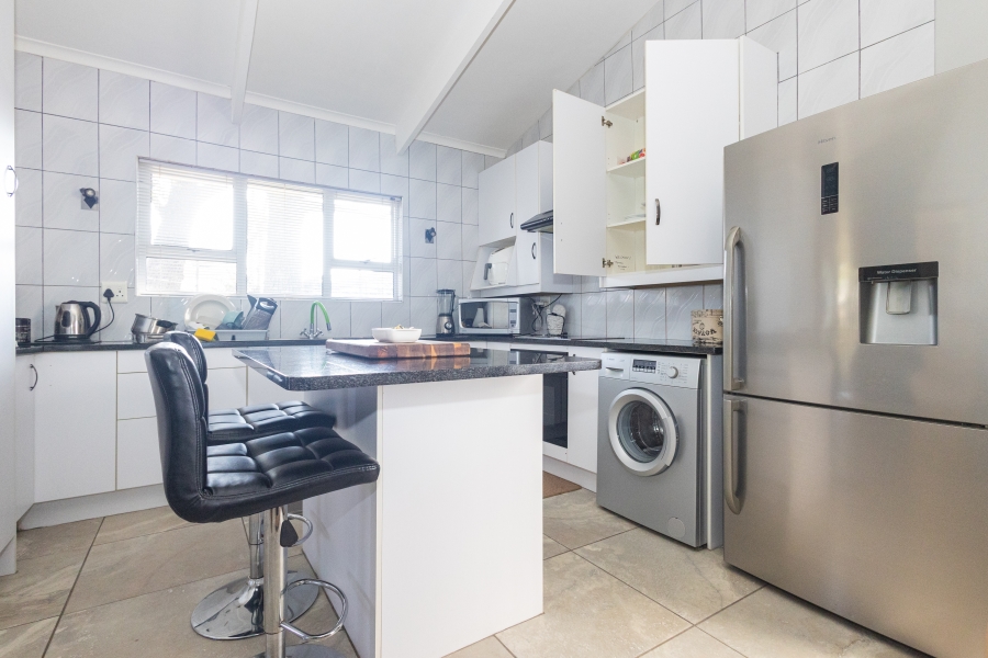 3 Bedroom Property for Sale in Klein Dassenberg Western Cape
